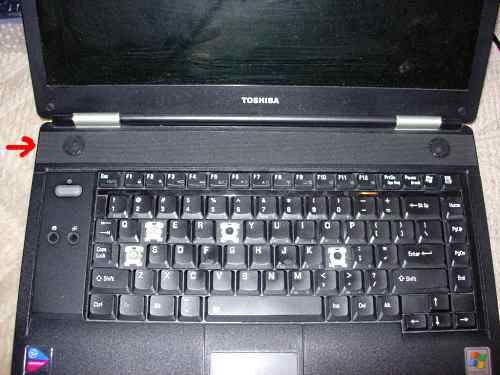 Dismantle Toshiba Tecra A4 notebook