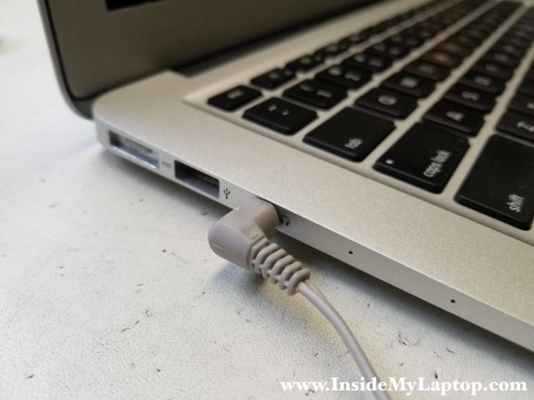 macbook pro laptop headset audio jack no sound