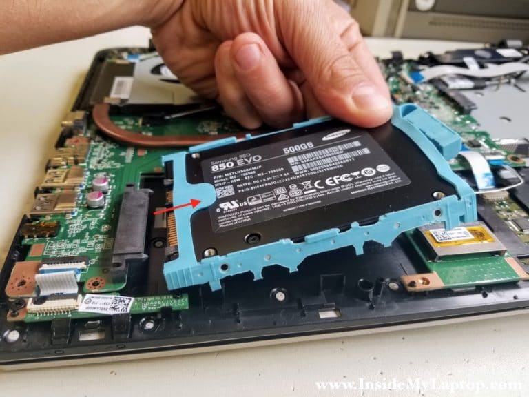 How to disassemble Toshiba Satellite L55 L55D L50 L50D – Inside my laptop