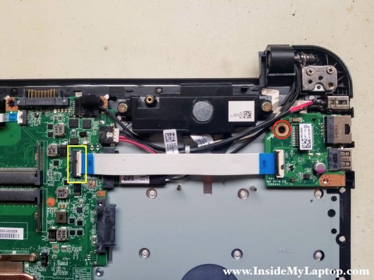 How to disassemble Toshiba Satellite L55 L55D L50 L50D – Inside my laptop