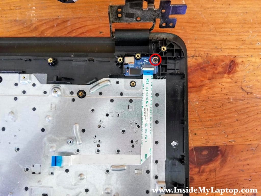 How to disassemble HP Notebook PC 17-x061nr – Inside my laptop