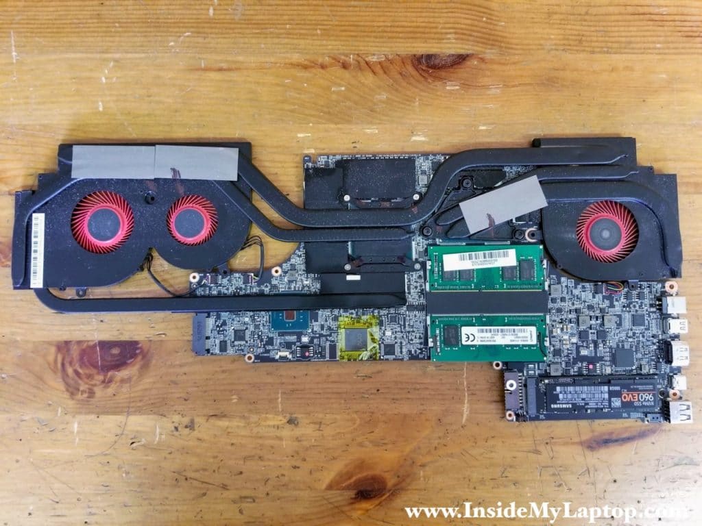 Here's the bottom side of MSI GS73VR model MS-17B1 laptop motherboard.