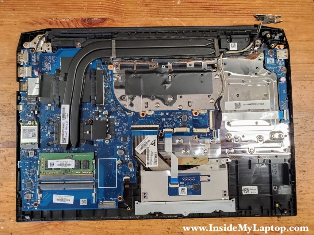 The keyboard in HP Pavilion 15-ec series laptop is permanently riveted to the palmrest assembly.